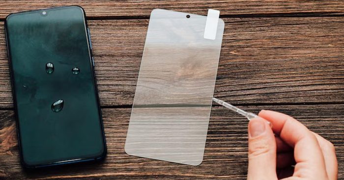 Tips Pasang Tempered Glass Tanpa Gelembung