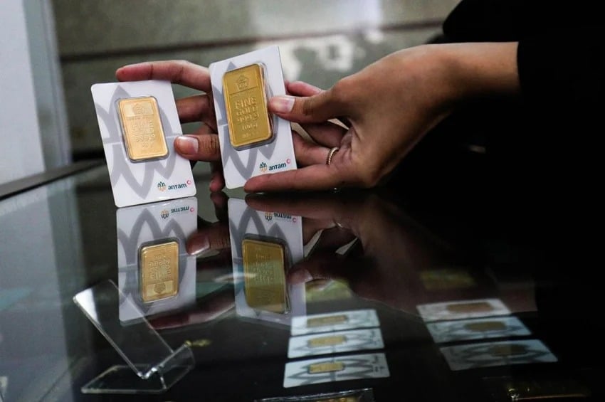 Harga Emas Antam Pecah Rekor Baru Tembus Rp2,239 Juta per Gram