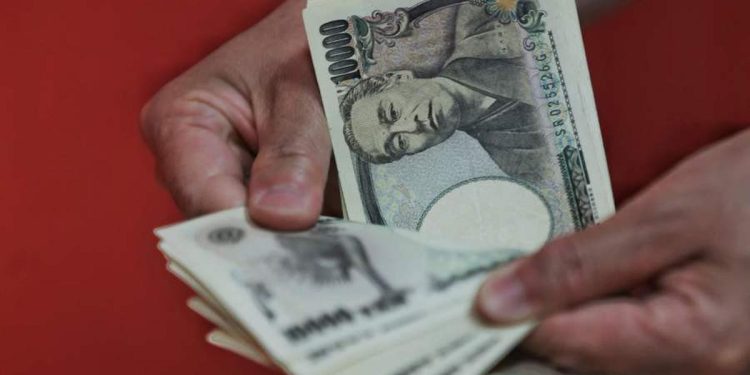Yen Terpuruk, Jepang Gelontorkan Rp 1.713 Triliun untuk Cegah Kejatuhan
