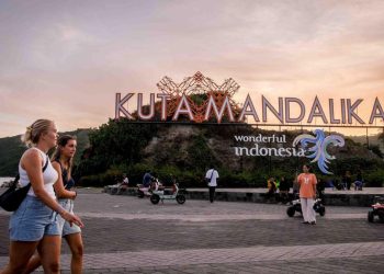 8,98 Juta Turis Asing Kunjungi Indonesia Tertinggi Sejak Pandemi COVID-19
